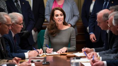 kate middleton is reportedly holding a crucial meeting.
